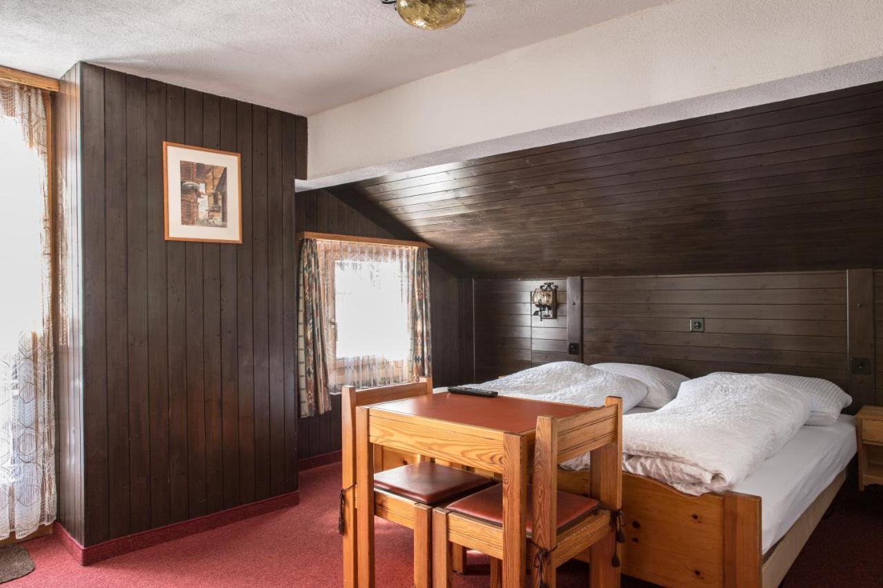 Hotel Burgener Saas Fee Exteriör bild